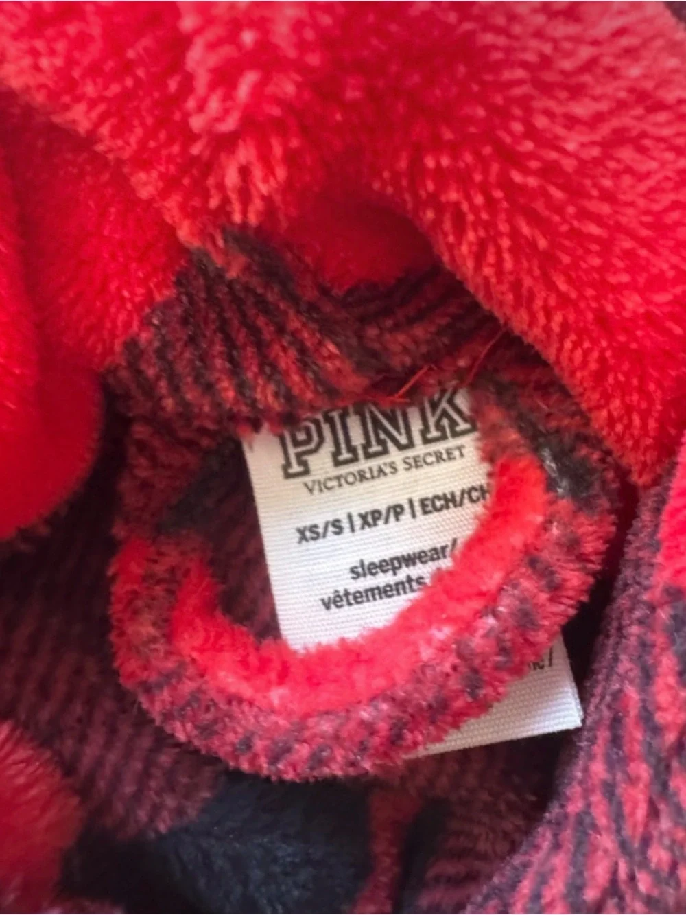 PINK Victoria's Secret Red & Black Plaid Fleece Robe with Dog Silhouettes